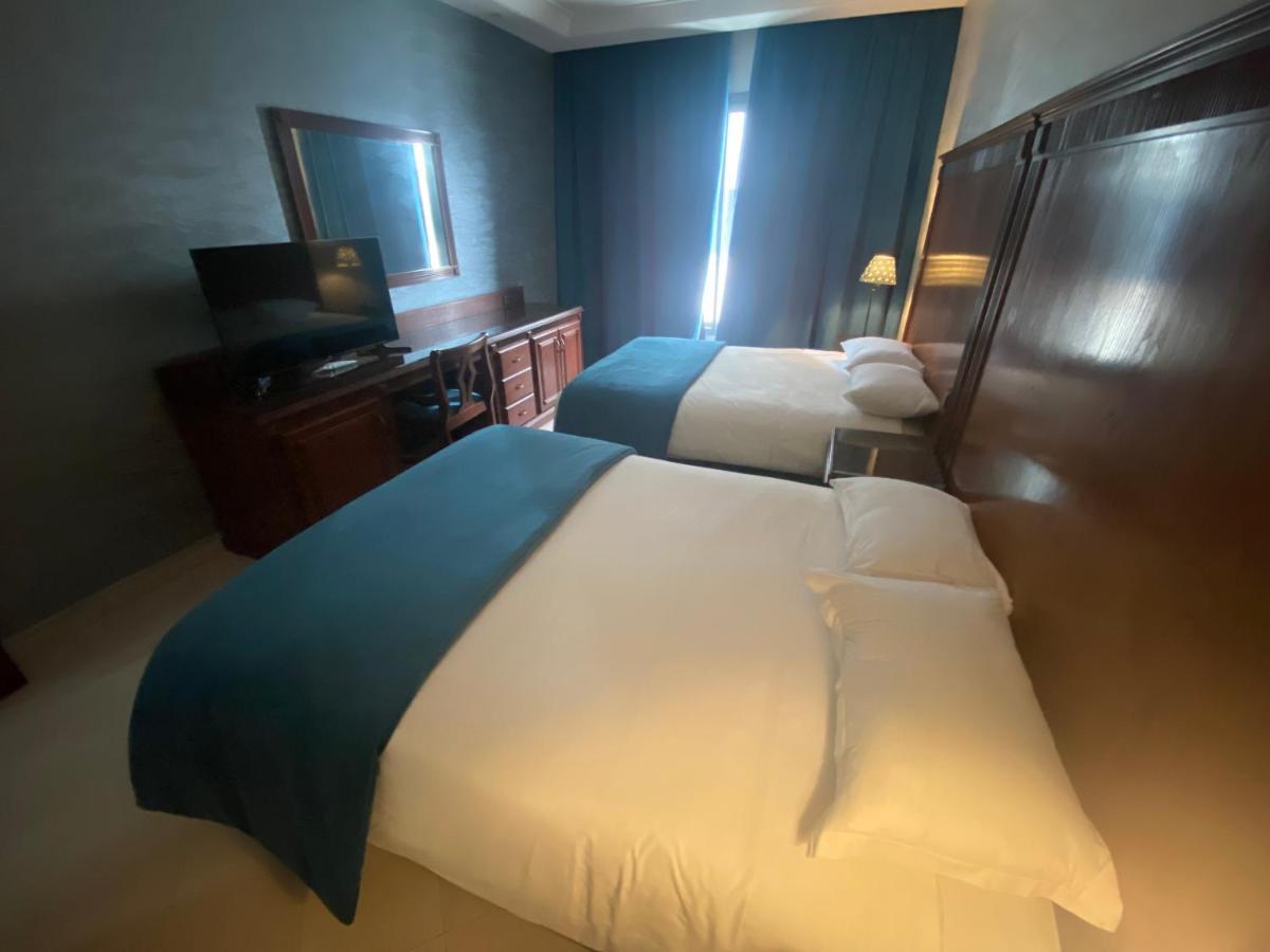 Hotel Azur