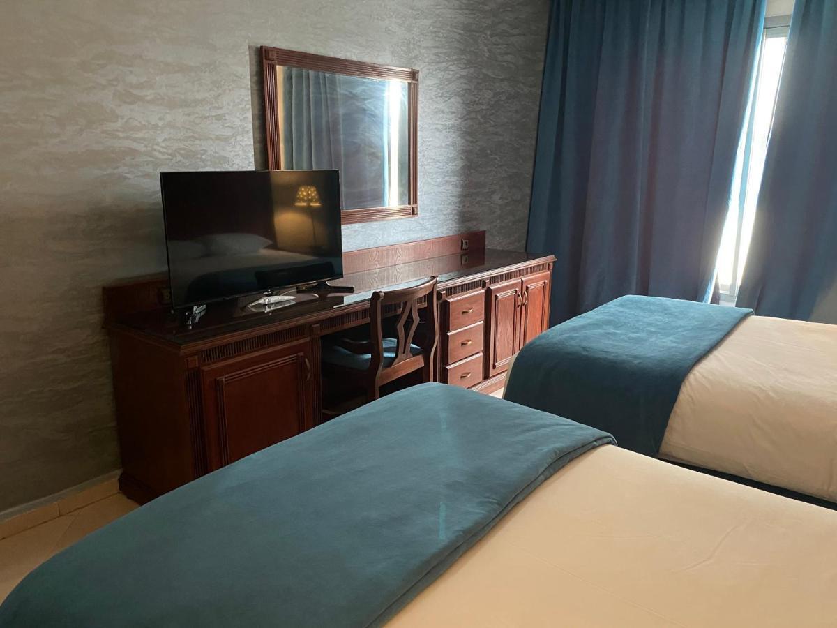 Hotel Azur 4*